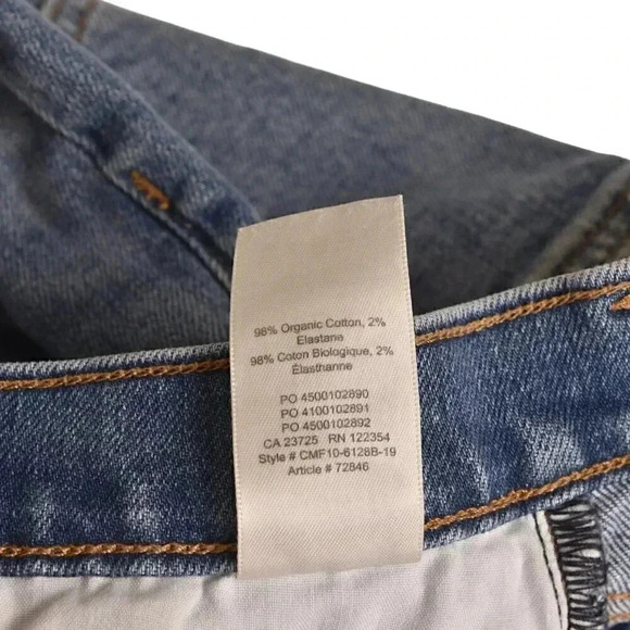 Aritzia Denim Forum The Yoko Bermuda Jean Short Denim Blue Size 25 - Picture 12 of 16